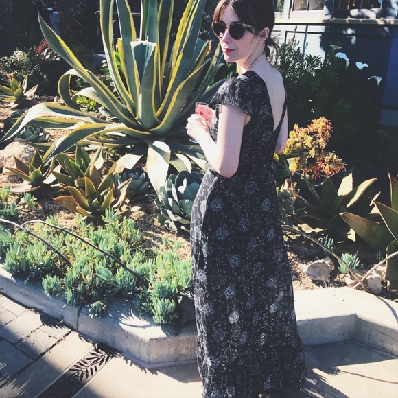 Floral Maxi Dress - Picture 3 of 8